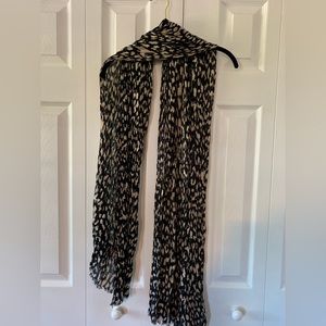 Leopard Scarf